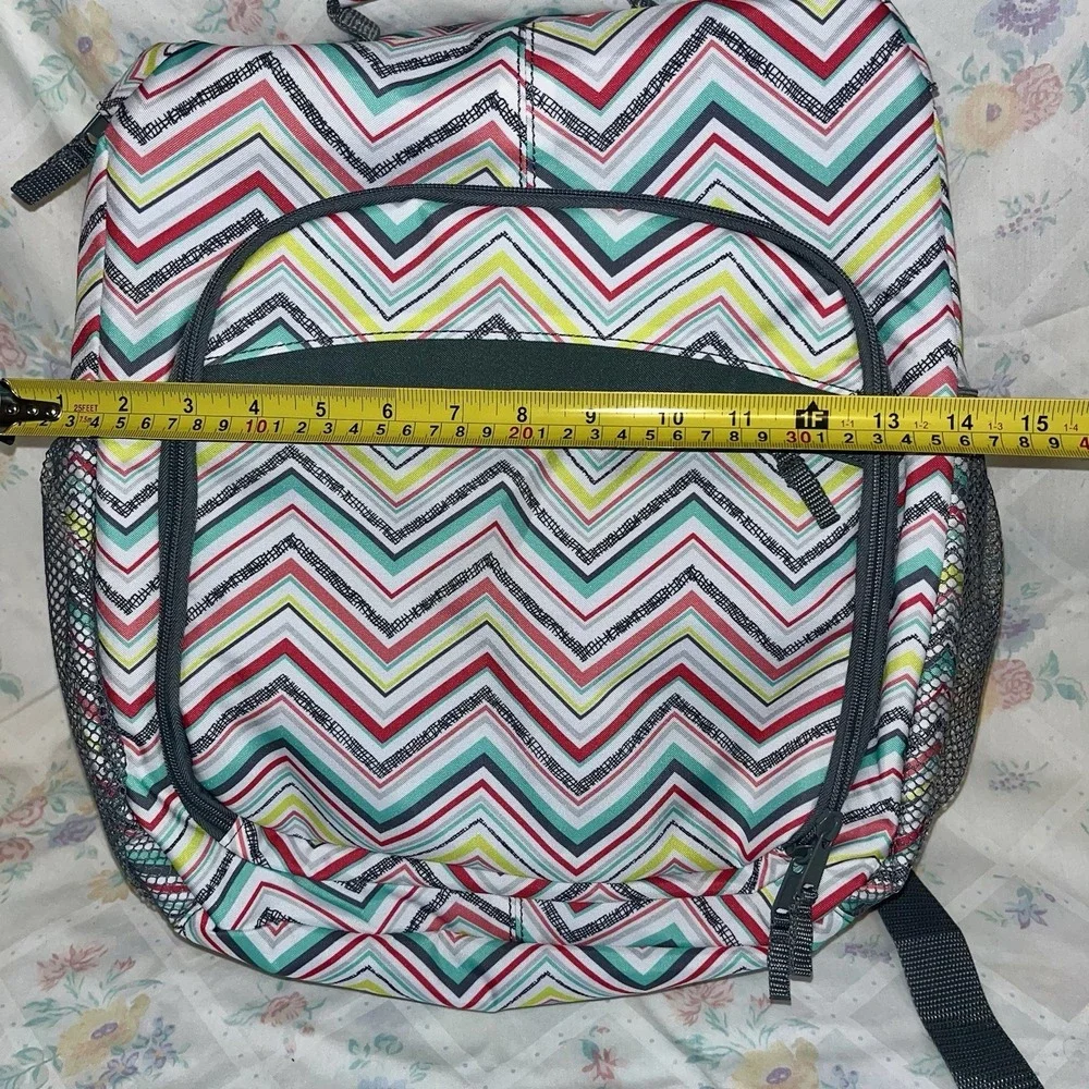 THIRTY-ONE PARTY PUNCH CHEVRON SLING BAG CAMERA / DIAPER BAG / BACKPACK 18x13x6